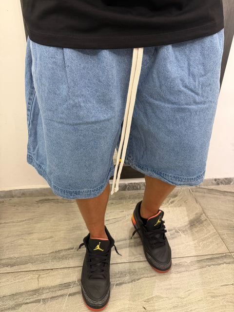 BERMUDA OVER DENIM