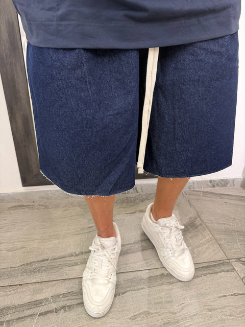 BERMUDA OVER DENIM TAGLIO VIVO